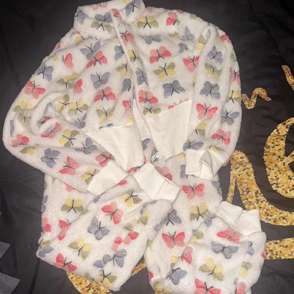 Cozy Kids matching set  with Colorful Butterfly Print